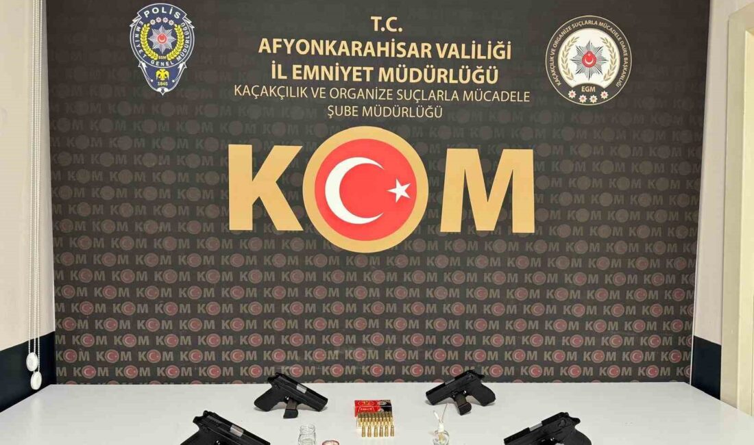 Afyonkarahisar’da polis tarafından şüphe üzerine durdurulan bir araçta yapılan aramada