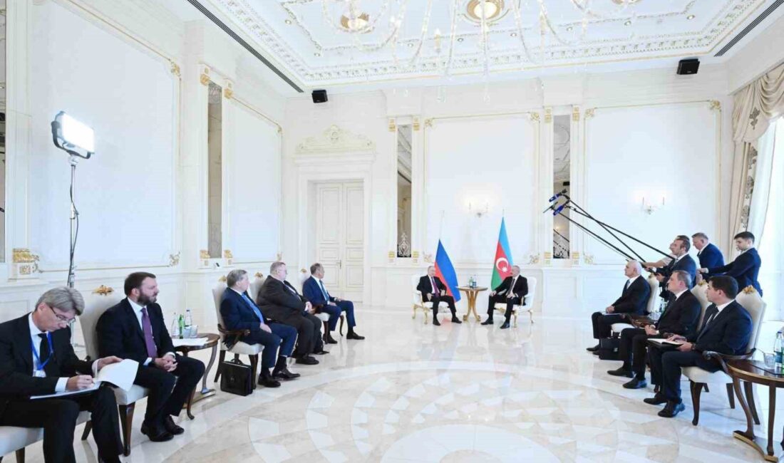 Rusya Devlet Başkanı Vladimir Putin, Azerbaycan Cumhurbaşkanı İlham Aliyev ile