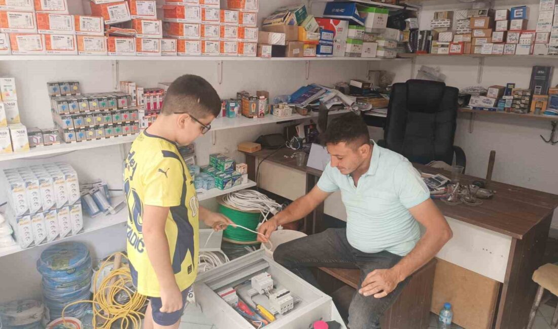 Afyonkarahisar’ın Sandıklı ilçesinde çoğunluğu esnaflardan oluşan ve ahi kültürünü benimsemiş,