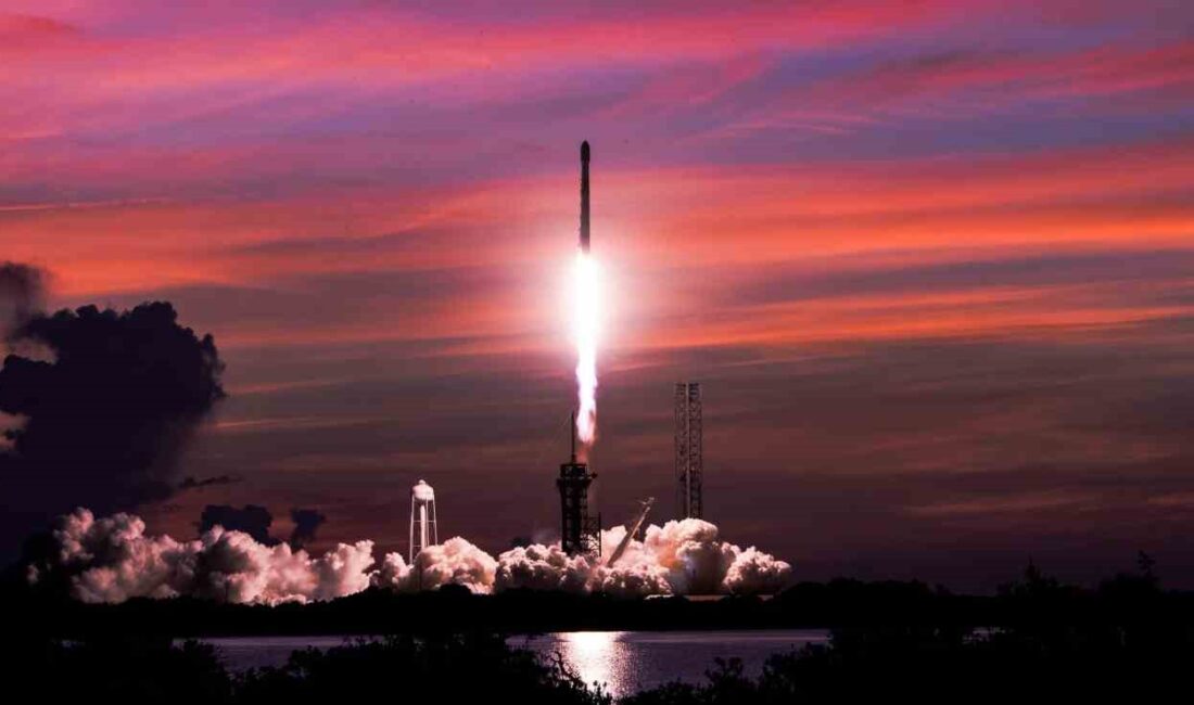ABD’li uzay taşımacılığı şirketi SpaceX, 23 adet Starlink uydusunu daha