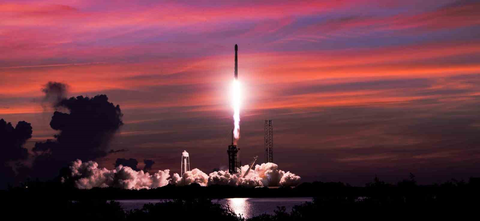 ABD’li uzay taşımacılığı şirketi SpaceX, 23 adet Starlink uydusunu daha