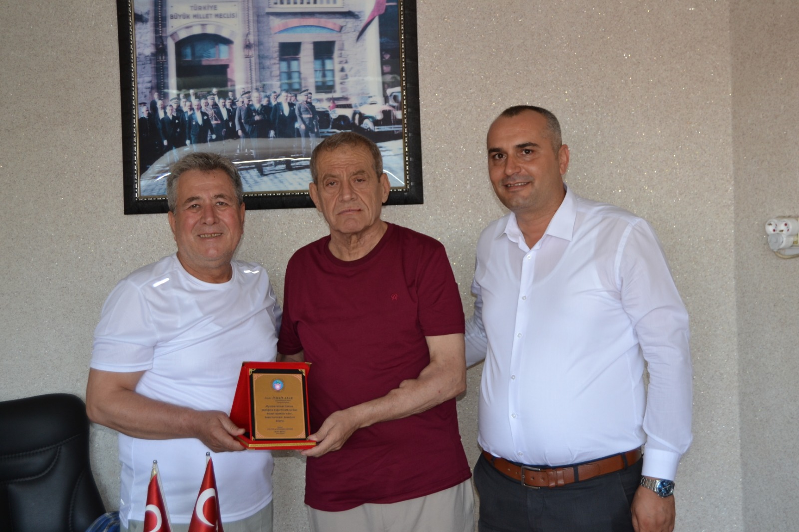 Merkezi İstanbul’da bulunan Şuhut Kültür ve Dayanışma Derneği Genel Başkanı