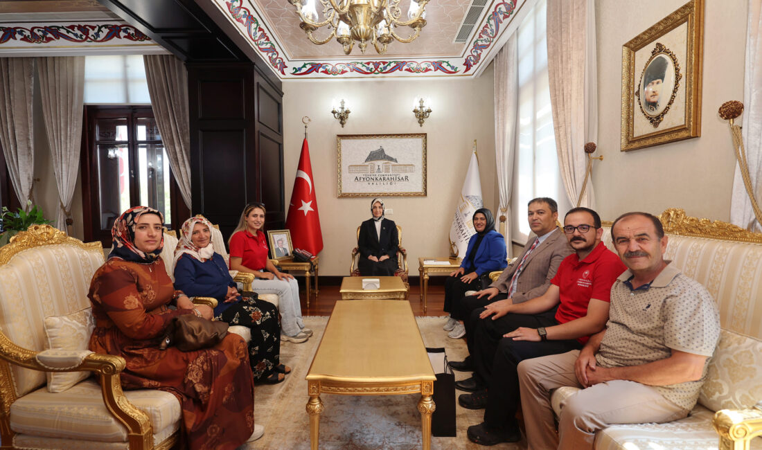 Vali Kübra Güran Yiğitbaşı,‘Süte Değer Katan Kadınların Yolculuğu Projesi’ çerçevesinde