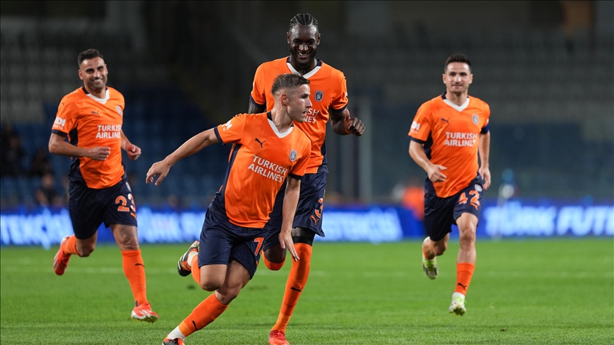UEFA Konferans Ligi 3. eleme turu rövanş maçında Gürcistan ekibi