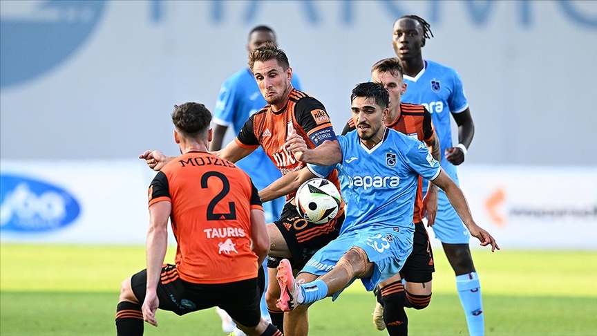 Trabzonspor, UEFA Avrupa Ligi 2. eleme turunda deplasmanda 2-0 kazandığı