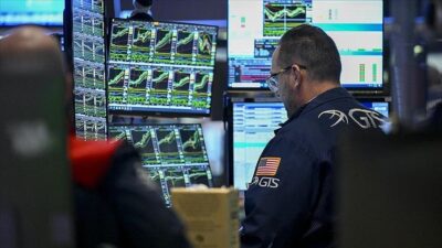 Küresel piyasalarda, yoğun veri gündemi öncesinde yatırımcıların temkinli davranmaya devam