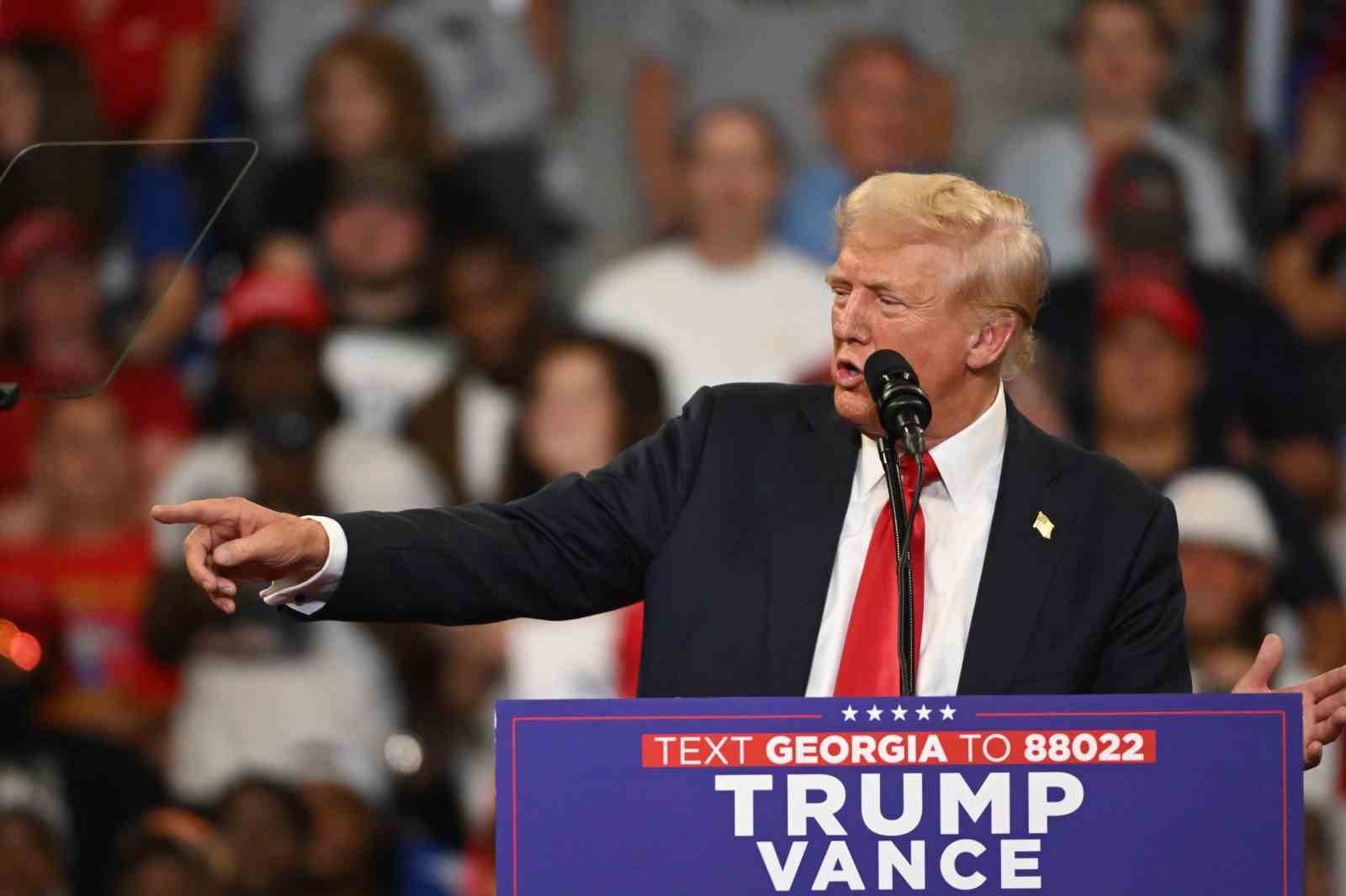 ABD başkan adayı Donald Trump, Kasım ayında yapılan seçimlere yönelik,