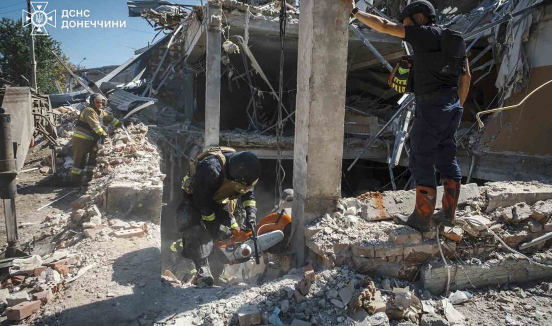 Ukrayna’da bir otele düzenlenen füze saldırısında Reuters haber ajansı çalışanı