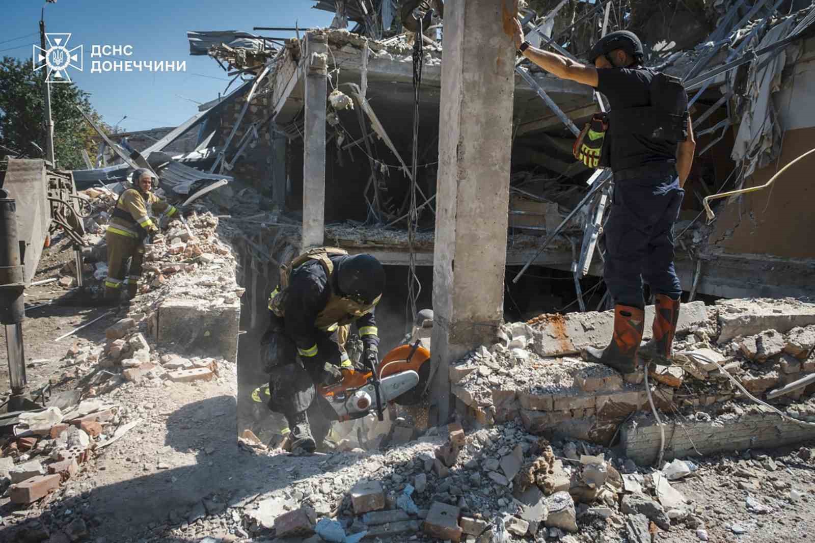 Ukrayna’da bir otele düzenlenen füze saldırısında Reuters haber ajansı çalışanı