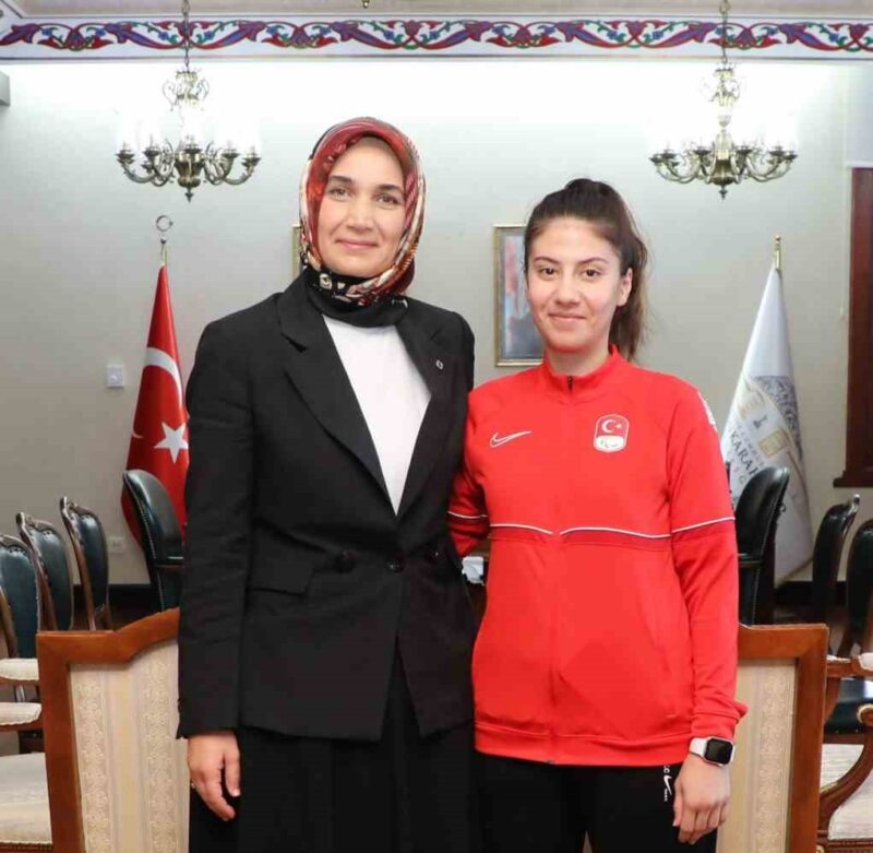 Paris 2024 Paralimpik Oyunları’nda Afyonkarahisarlı milli tekvandocu Meryem Betül Çavdar