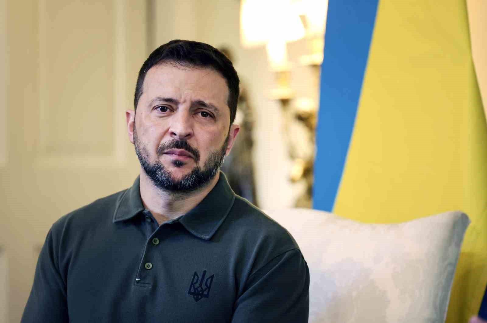 Ukrayna Devlet Başkanı Vladimir Zelenskiy, “Ukrayna, Rusya’nın Kursk bölgesinde bin