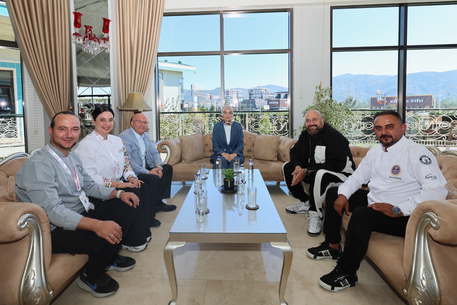 TV8 ekranlarında yayınlanan MasterChef programıyla da tanınan ünlü şef Somer