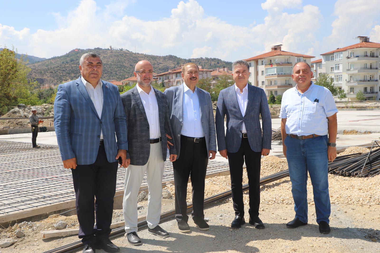 Önceki Dönem Orman ve Su İşleri Bakanı Prof. Dr. Veysel