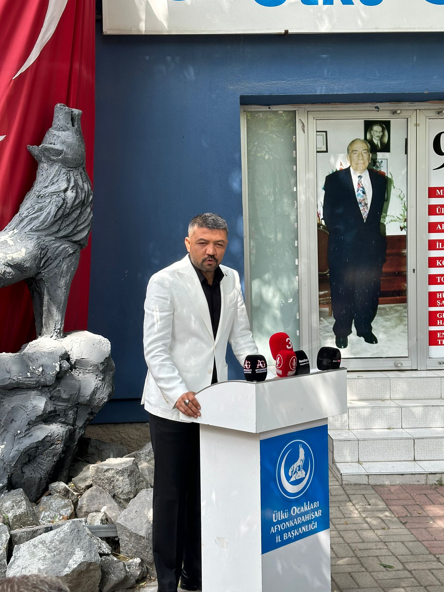 Ülkü Ocakları Eğitim ve Kültür Vakfı Afyonkarahisar İl Başkanlığı Tarafından