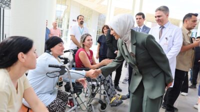 Aile ve Sosyal Hizmetler Bakanı Mahinur Özdemir Göktaş, yarın 729