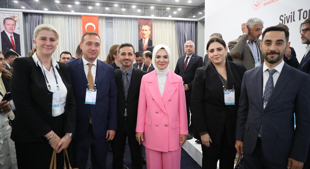Aile ve Sosyal Hizmetler Bakanı Mahinur Özdemir Göktaş, “Yürüttüğümüz ‘Gönül