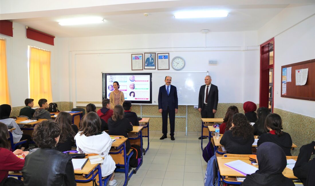 Konya Büyükşehir Belediyesi, 2024-2025 Eğitim-Öğretim Yılı’nda da öğrencilere eğitim desteğine