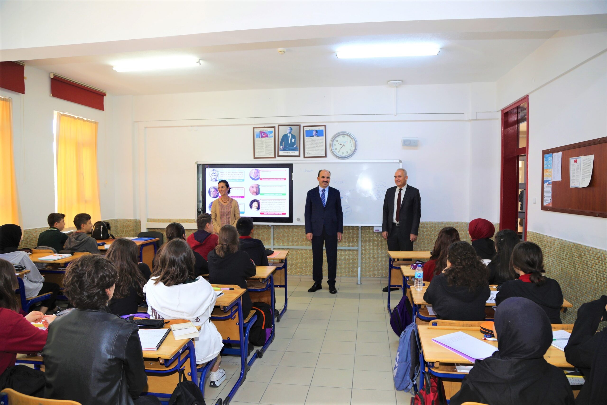 Konya Büyükşehir Belediyesi, 2024-2025 Eğitim-Öğretim Yılı’nda da öğrencilere eğitim desteğine