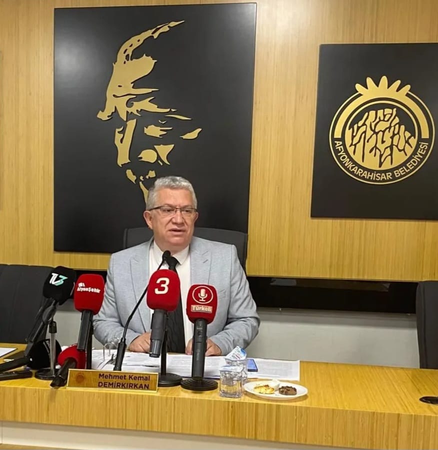 Afyonkarahisar Belediye Meclisi Üyesi Kemal Demirkırkan, açıklamalarda bulundu. Demirkırkan, açıklamasında,