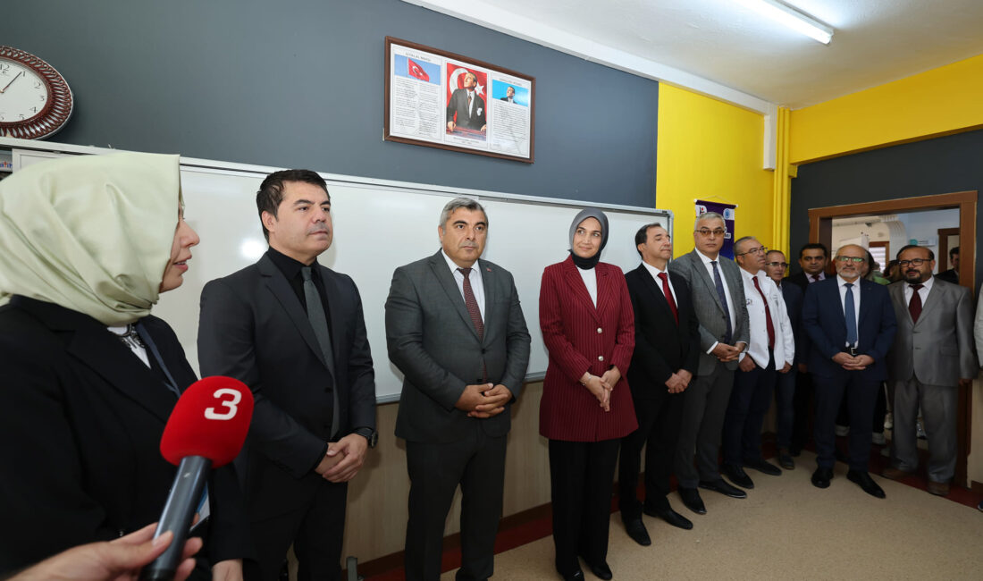 Afyonkarahisar Dumlupınar Bilim ve Sanat Merkezi tarafından hazırlanan Matematiğin İçinde