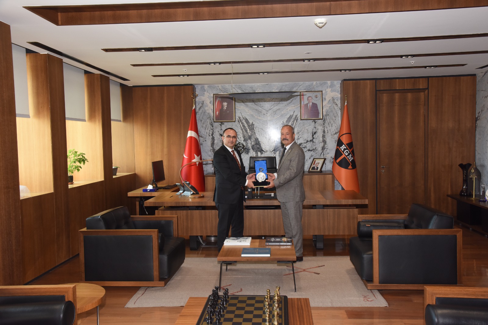   Milliyetçi Hareket Partisi Afyonkarahisar Milletvekili Mehmet Taytak Karayolları Genel