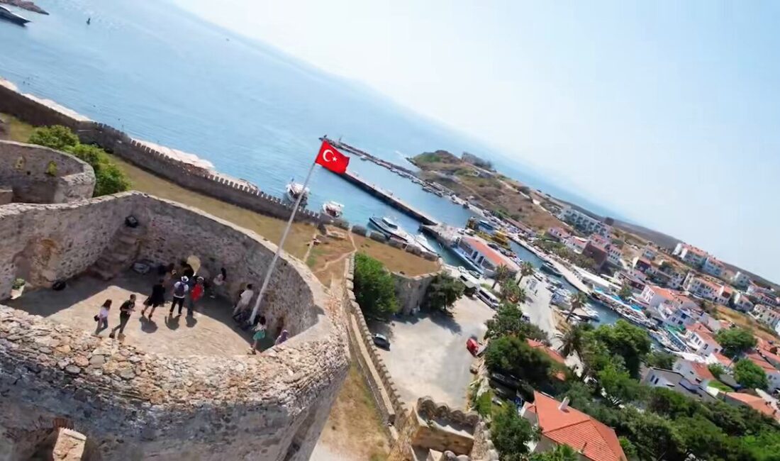 Pelin Çift, Yerinde Tarih programında Kültür Yolu Festivali kapsamında Çanakkale’de