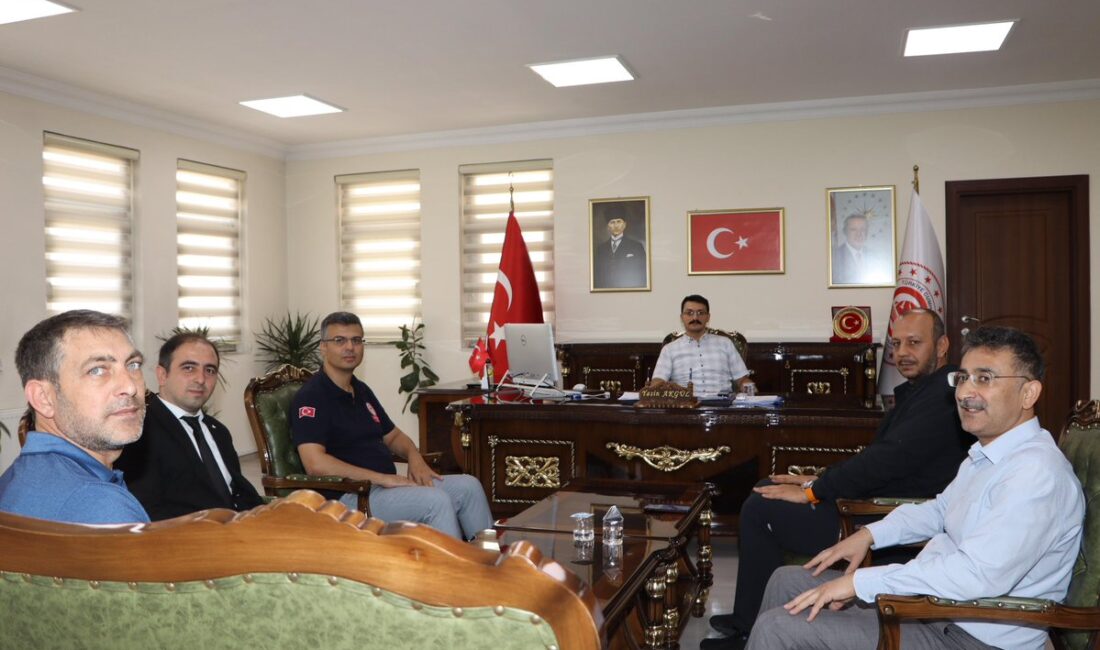 Emirdağ Kaymakamı Yasin Akgül, Afyonkarahisar İl Sağlık Müdürü Uzm. Dr.