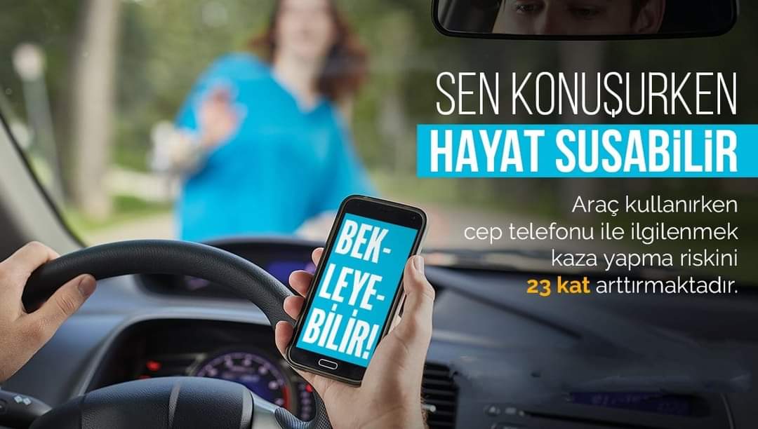 Araç Kullanırken Cep Telefonu Kullanmanın Tehlikeleri Araç kullanırken cep telefonuna odaklanmanın tehlikelerini gözler önüne seren yeni