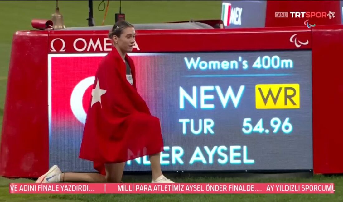Milli para atlet Aysel Önder, T20 400 metre elemeleri serisinde