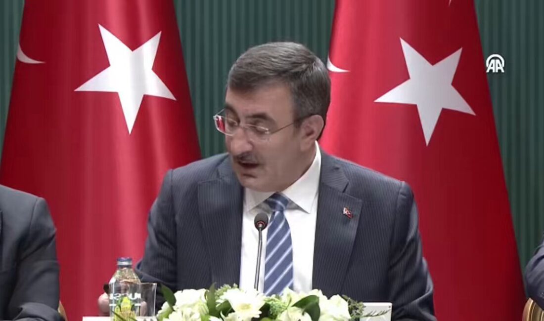 Türkiye Cumhuriyeti Ticaret Bakanı Ömer Bolat, 2023 yılında cari işlemler