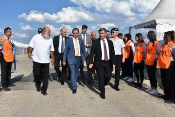 Afyonkarahisar’da düzenlenen Motofest etkinliği, yerel yöneticiler ve güvenlik yetkilileri tarafından