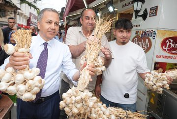 İçişleri Bakanı, Kastamonu’da düzenlenen bir etkinlikte yerel halkla bir araya