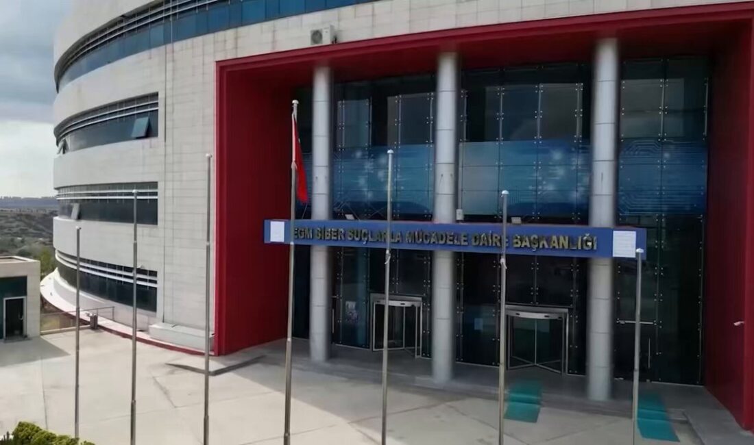 T.C. İçişleri Bakanı Ali Yerlikaya'nın açıklamasına göre, Kayseri ve Diyarbakır