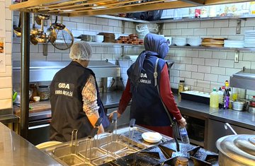 Afyonkarahisar’da gıda güvenliğini sağlamak amacıyla denetimler sürüyor. İl Tarım ve