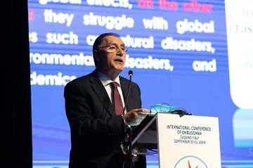 Türkiye Ombudsmanı Şeref Malkoç ve beraberindeki heyet, İtalyan Ombudsmanlar Ulusal