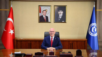 Uşak Üniversitesi Rektörü Prof. Dr. Ekrem Savaş, “Dünyanın En Etkili