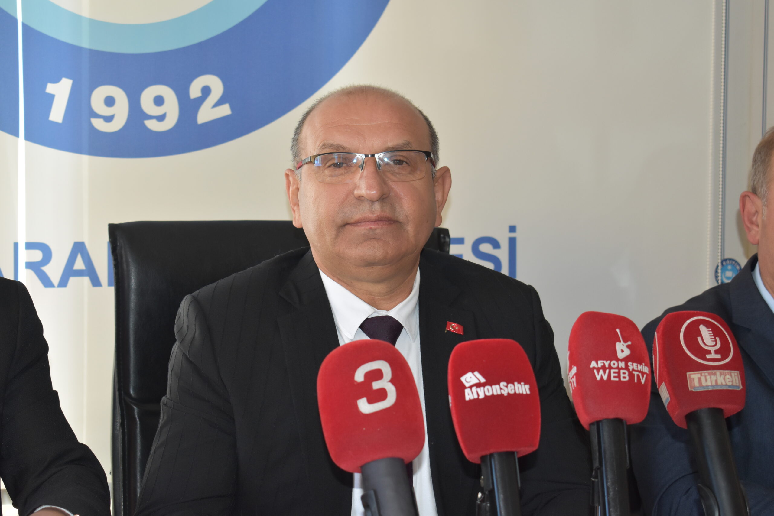   Türk Eğitim Sen Afyonkarahisar Şube Başkanı Muhtar Demirci, Sultandağı