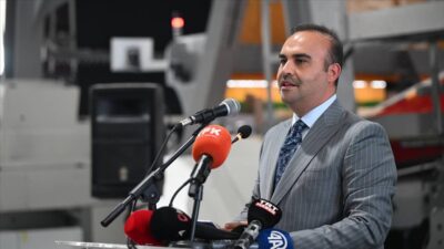 Sanayi ve Teknoloji Bakanı Mehmet Fatih Kacır, "Sanayide çalışan sayımız
