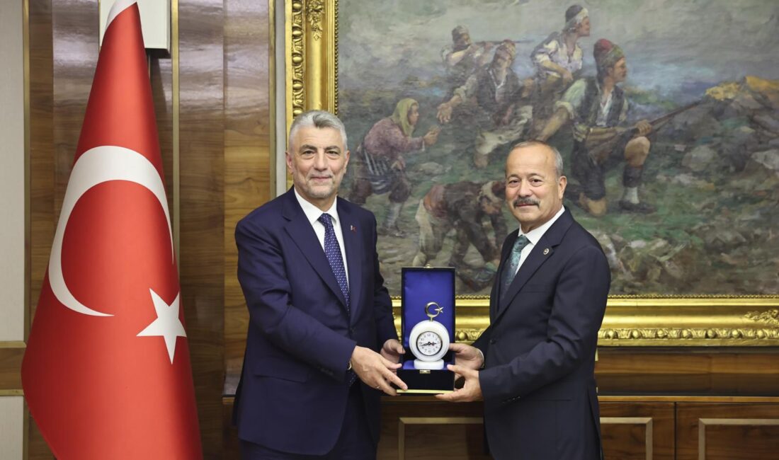 Milliyetçi Hareket Partisi Afyonkarahisar Milletvekili Mehmet Taytak, Ticaret Bakanı Prof.Dr.Ömer