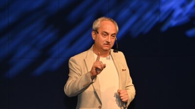 “Antalya'nın geleceği Kepez'de” mottosuyla düzenlenen Kepez Forum, Başkan Mesut Kocagöz