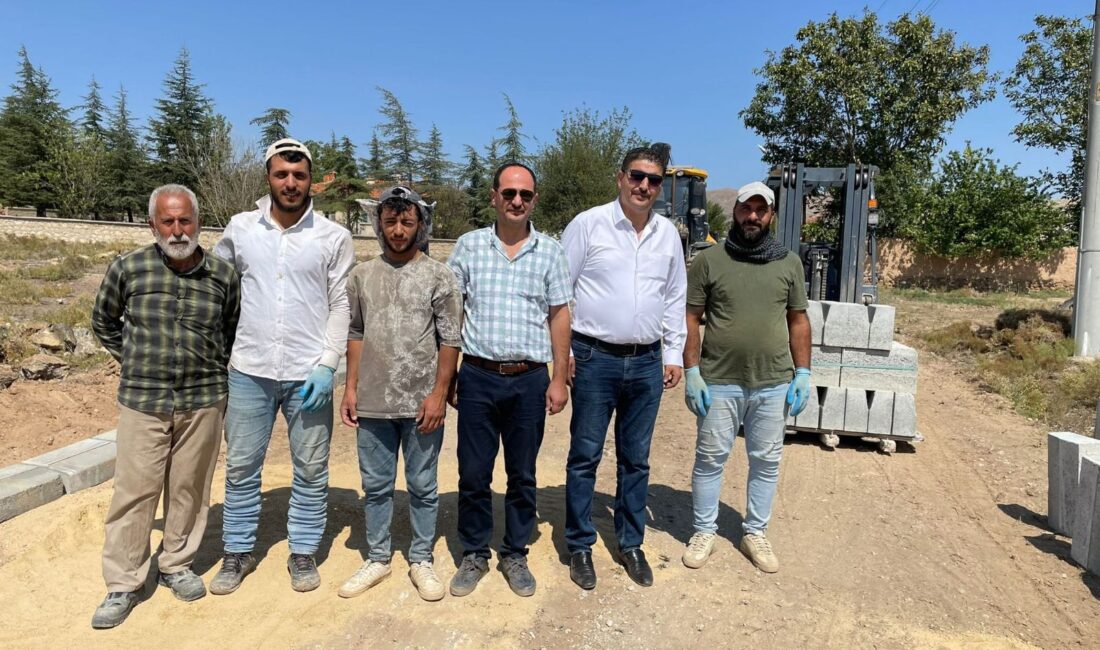 Milliyetçi Hareket Partisi (MHP) Bolvadin İlçe Başkanı Mahmut Kızıltoprak ve