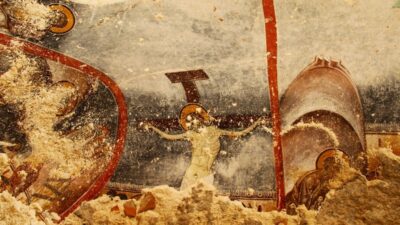 Doğal güzellikleri ve tarih öncesi kaya resimleriyle dikkatleri üzerine çeken