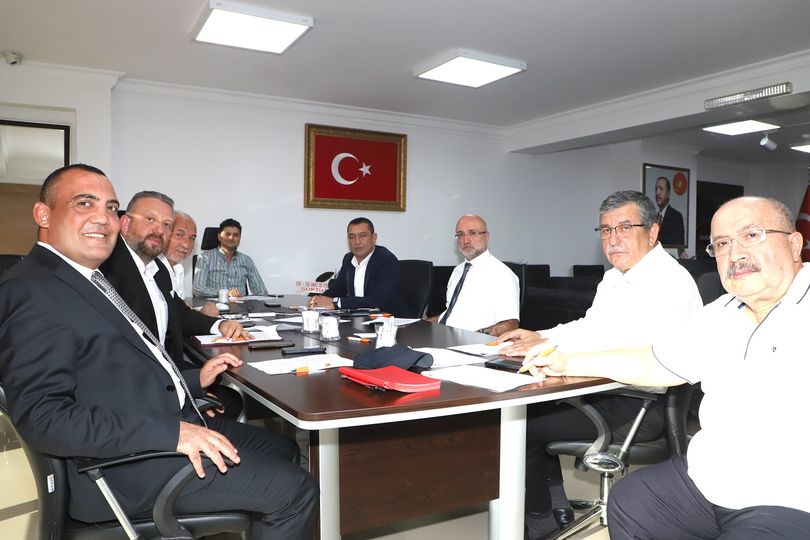 AK Parti Afyonkarahisar Belediye Meclisi Grup Başkanvekili Bülent Eser, Meclis