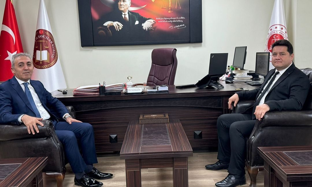 Bolvadin Belediye Başkanı Derviş Aynacı, göreve yeni başlayan Adli Yargı