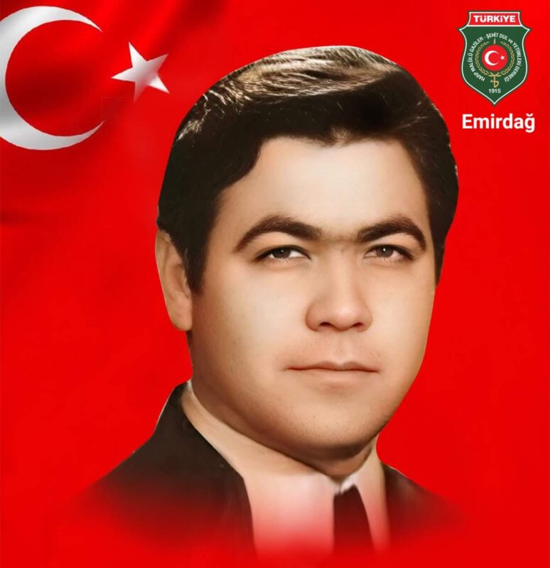 28 Eylül 1973 tarihinde İstanbul’da görev yaparken içinde bulunduğu helikopterin
