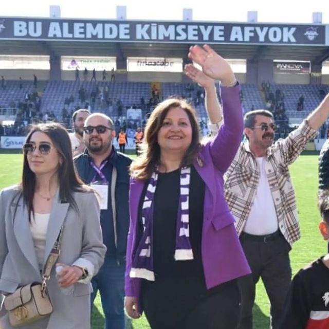 Afyonkarahisar Belediye Başkanı Burcu Köksal, Afyonspor’un geleceği hakkında önemli açıklamalarda