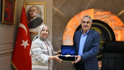 
AK Parti Aydın Milletvekili TBMM KİT Komisyon Başkanı Mustafa Savaş,