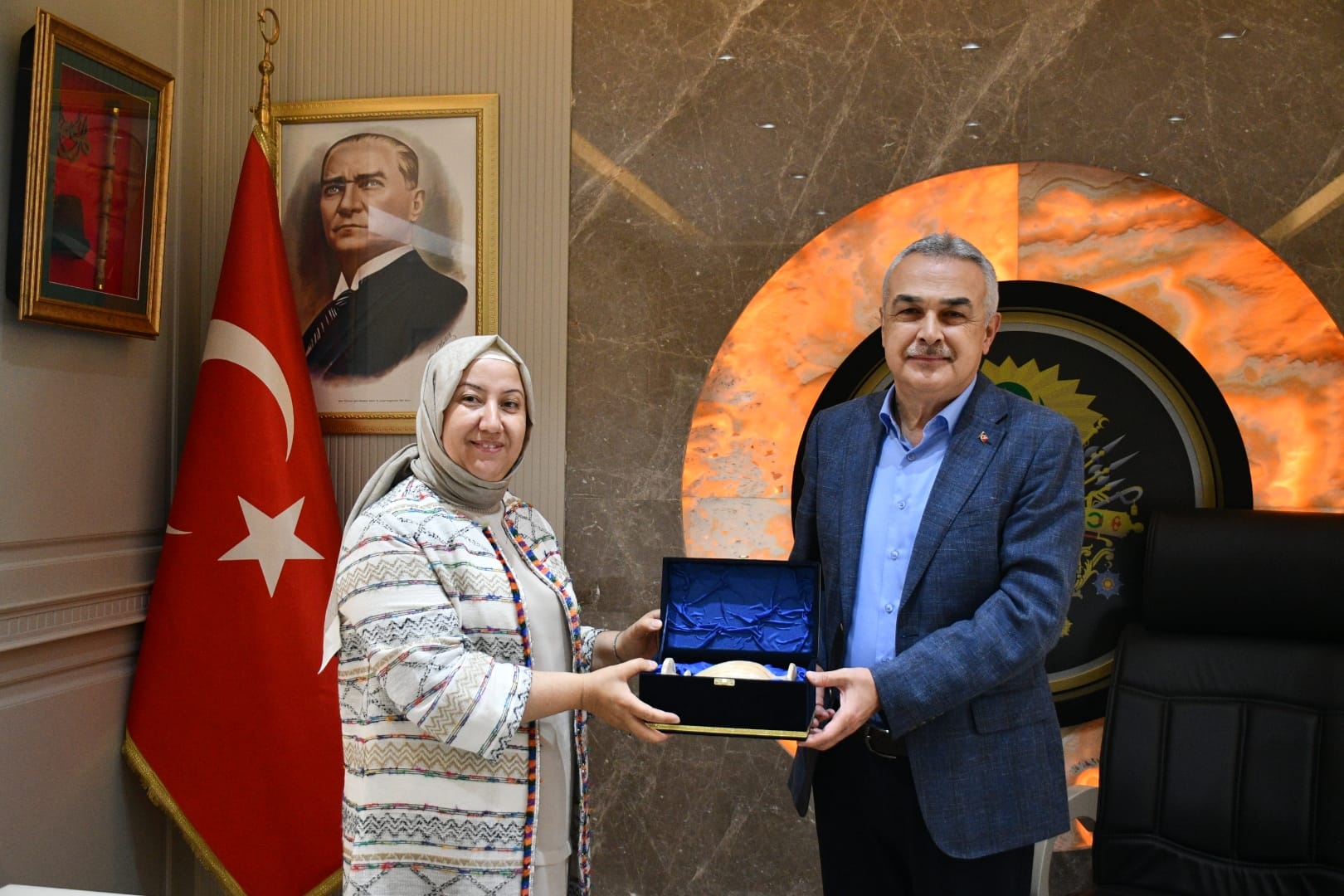 
AK Parti Aydın Milletvekili TBMM KİT Komisyon Başkanı Mustafa Savaş,