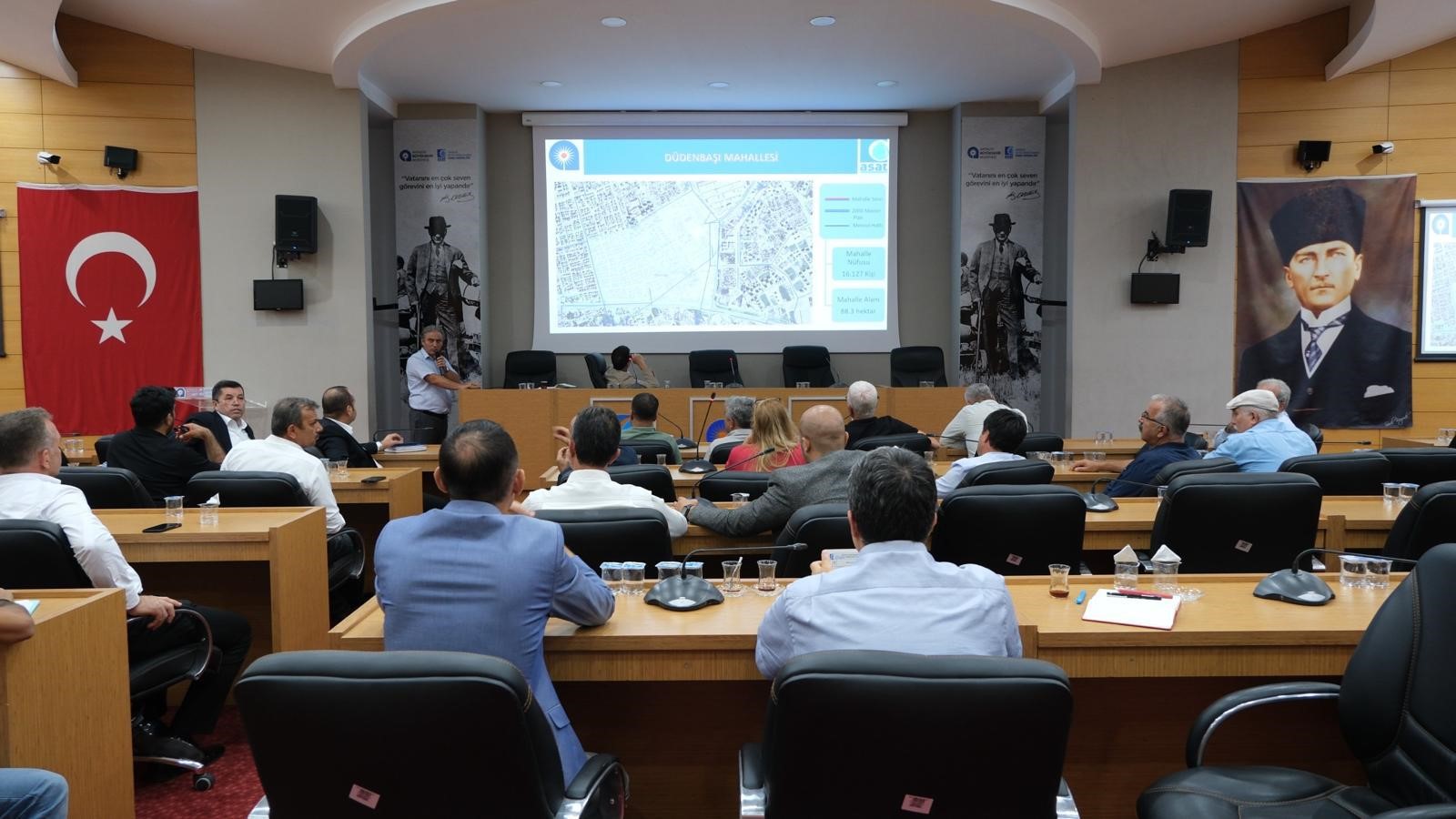 
Kepez Belediyesi, ilçe muhtarlarını Antalya Su ve Atıksu İdaresi Genel