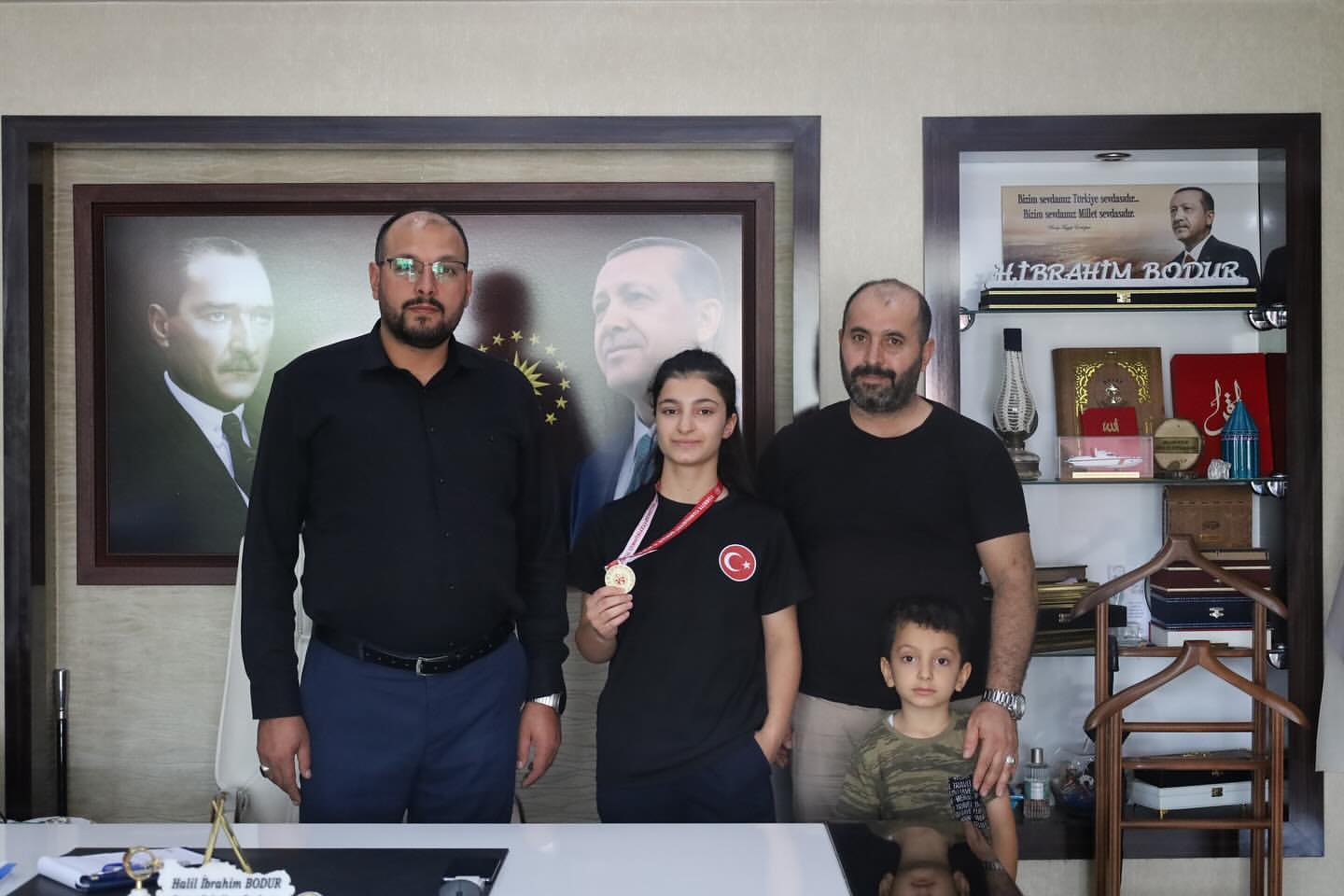 Muşhu (Kick Boks) spor dalında Ankara bölge birincisi unvanını kazanan
